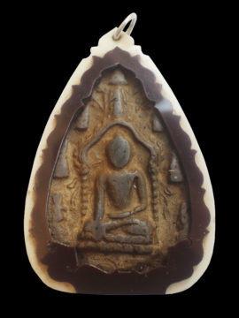 พระสามหอม เนื้อเขียว กรุวัดช้างค้ำ เวียงกุมกาม