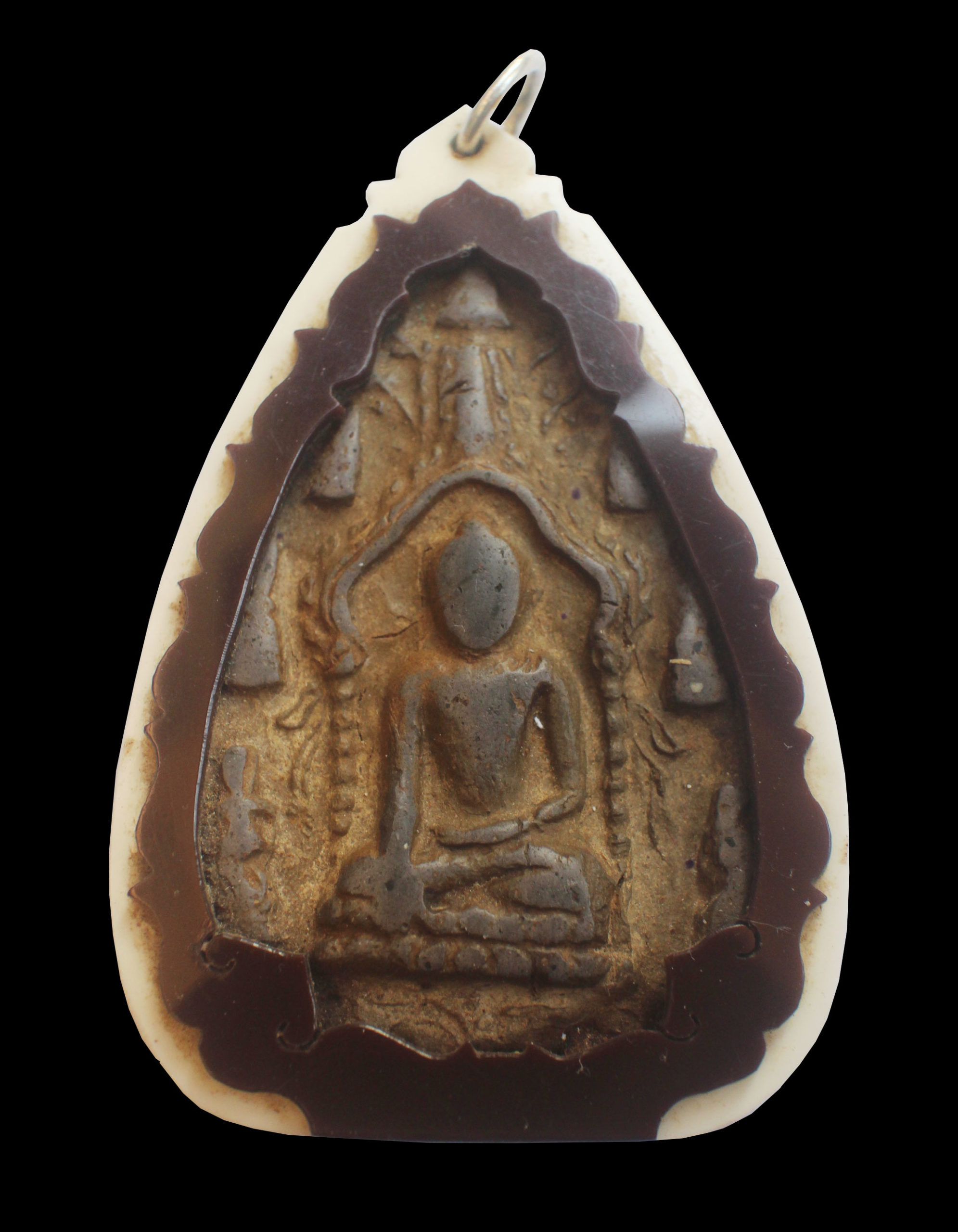 พระสามหอม เนื้อเขียว กรุวัดช้างค้ำ เวียงกุมกาม